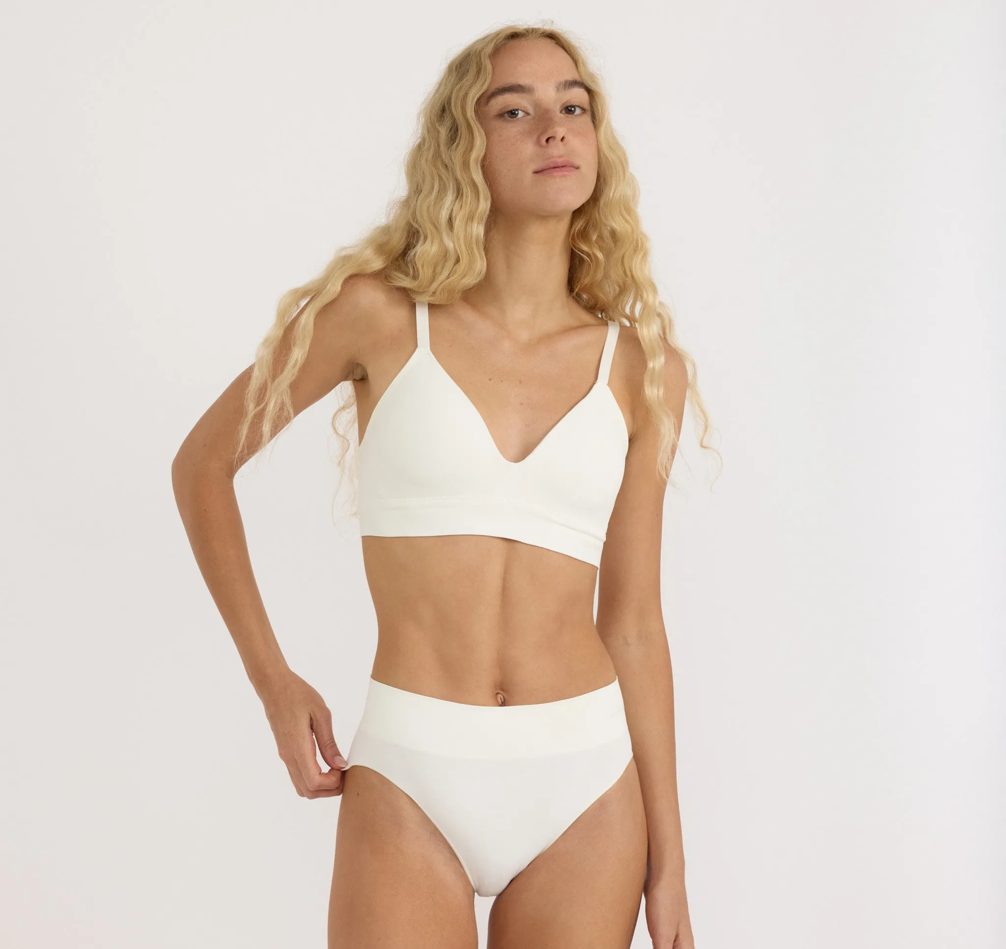 Smooth High-Leg Briefs