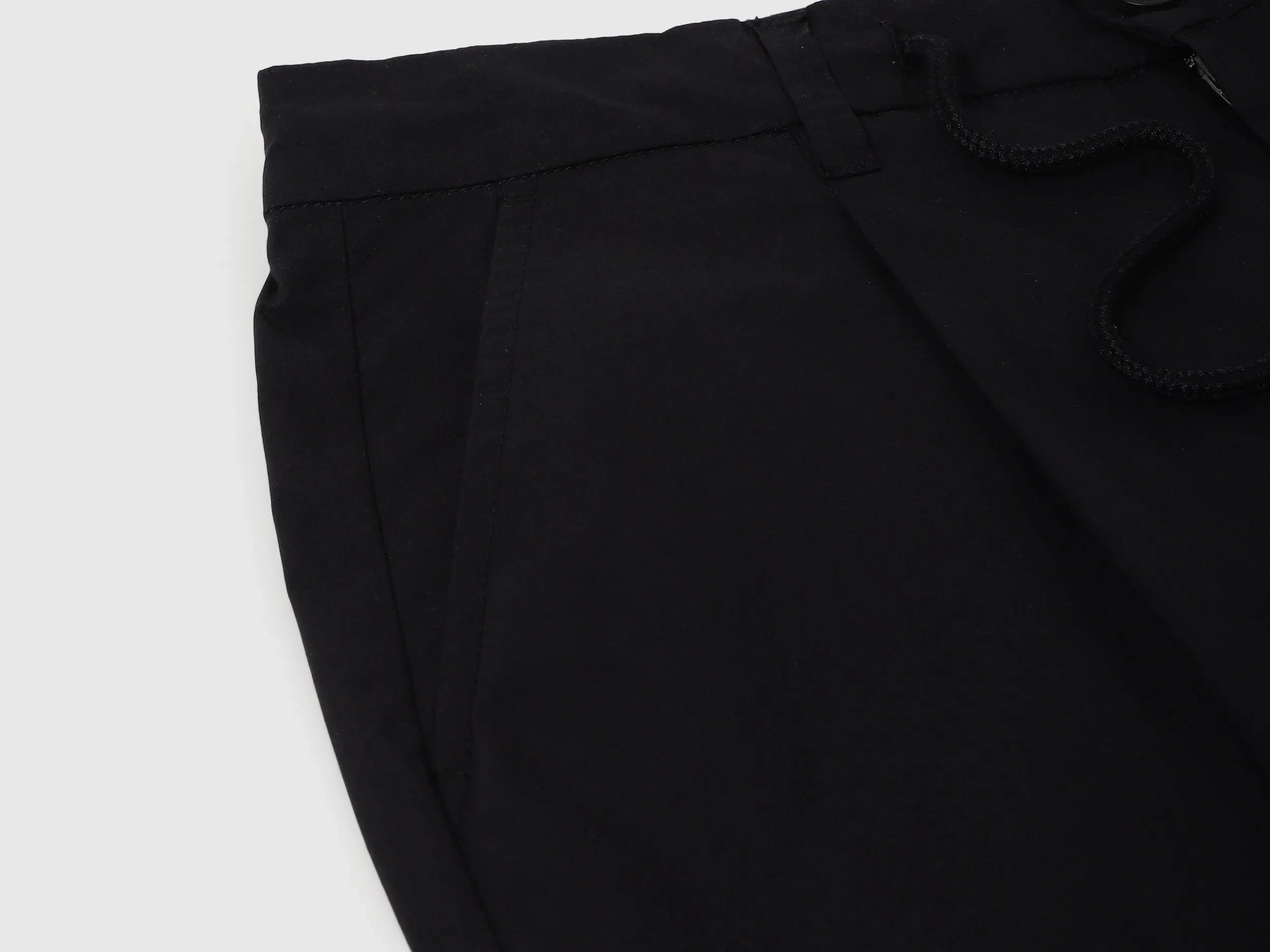 Solid Relaxed Fit Shorts