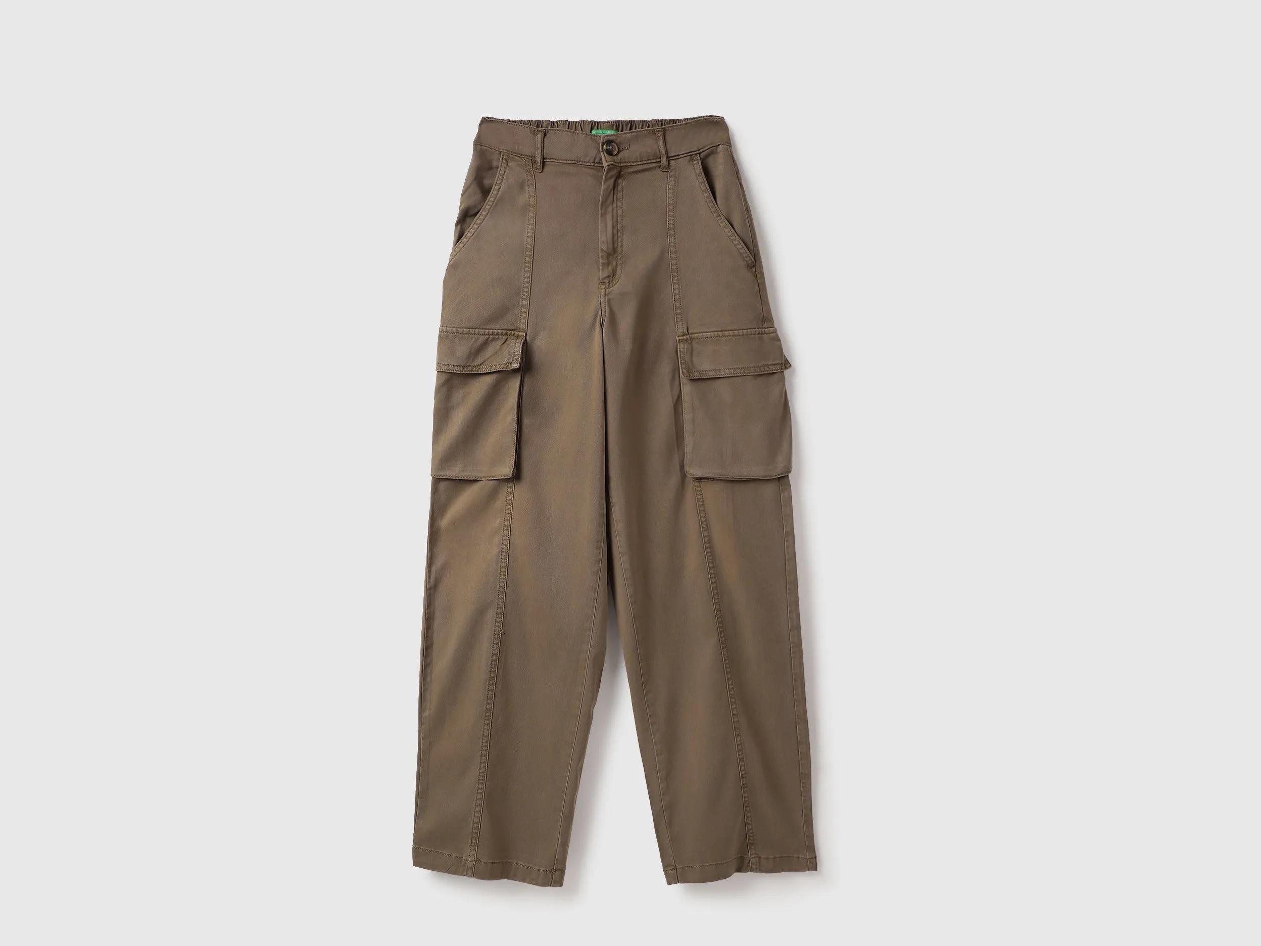 Solid Straight Fit Cargo Pants