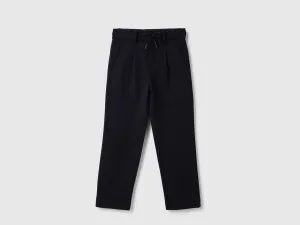 Solid Straight Fit Pleated Pants