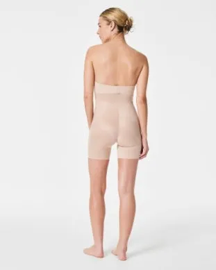 Thinstincts® 2.0 High-waisted Mid-thigh Short