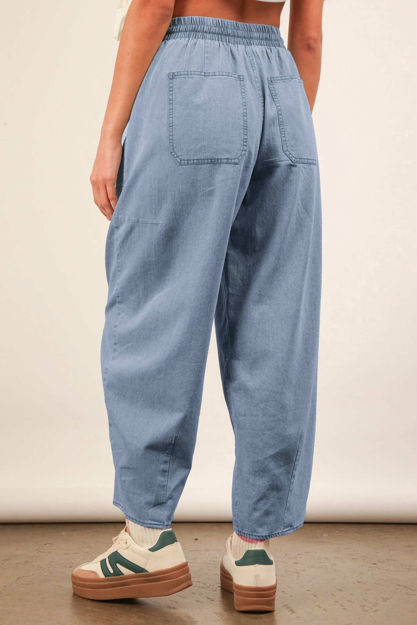 Washed Chambray Barrel Denim Pants