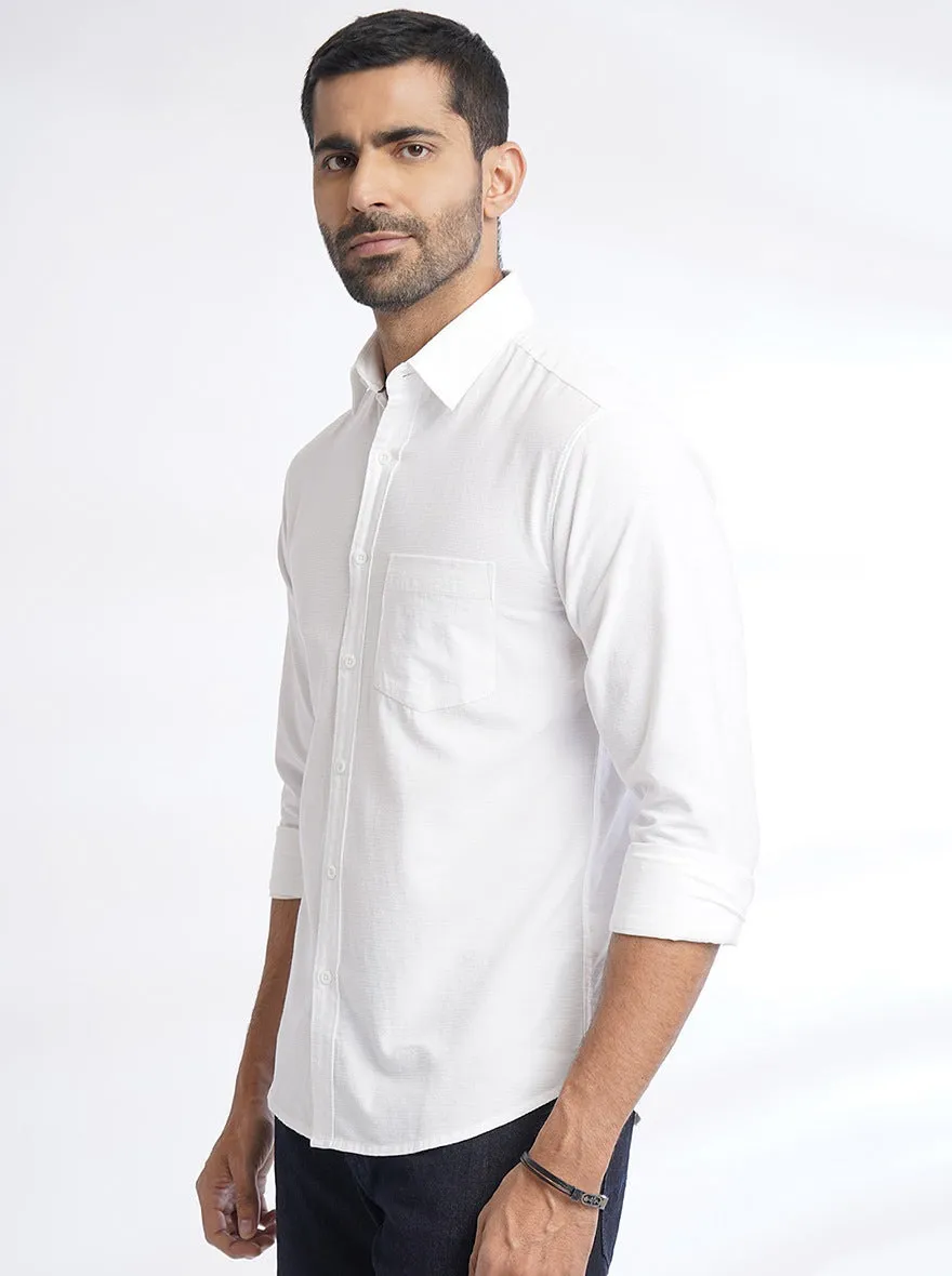 White Solid Slim Fit Casual Shirt | Greenfibre