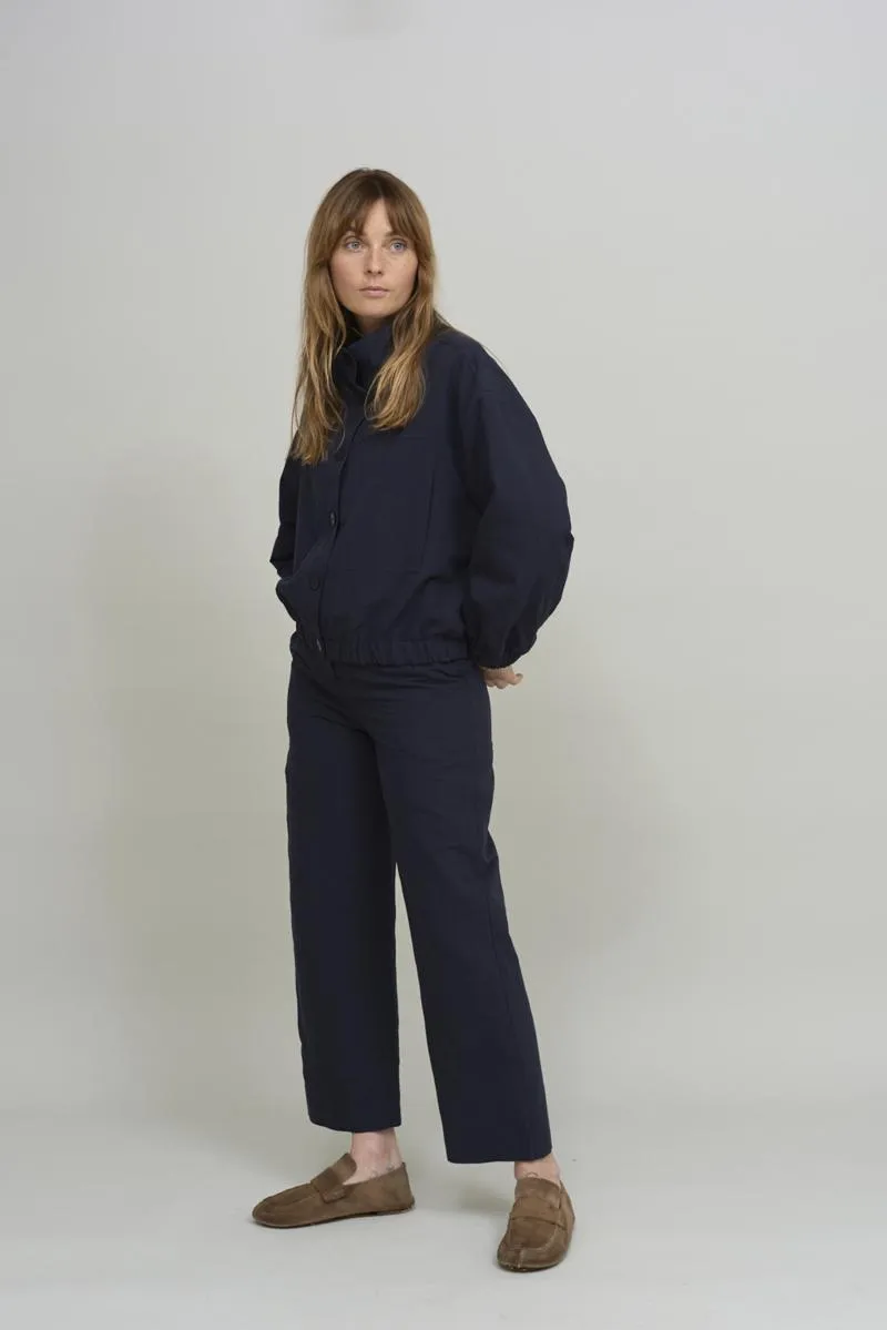 wide neck jacket in navy blue
