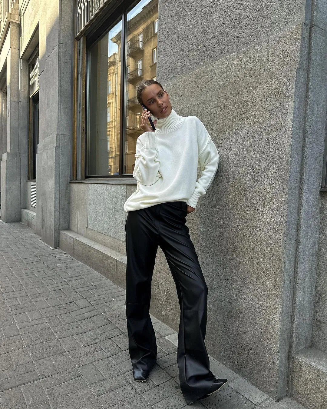 Women’s Thick Knit Wool Blend Oversized Turtleneck