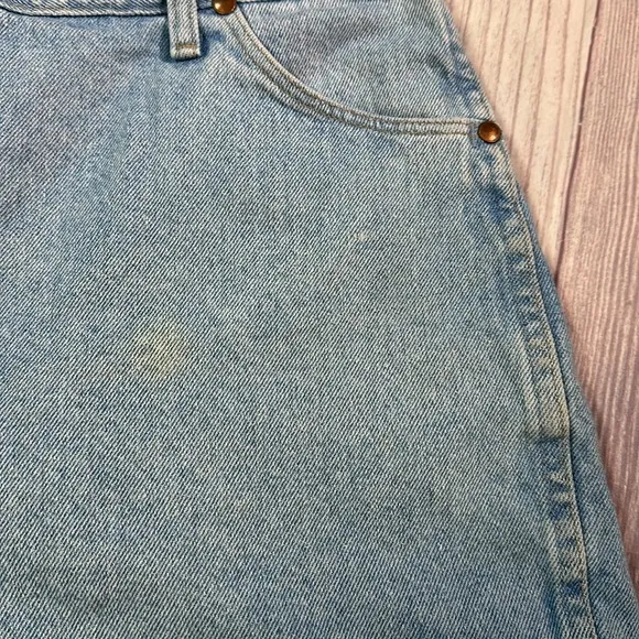 Women’s Vintage Wrangler USA Light Wash High Waisted CW015SW 80s Denim Shorts