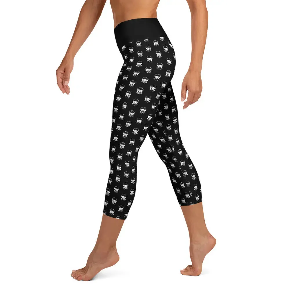Yoga Capri Leggings Jellyfish Invaders